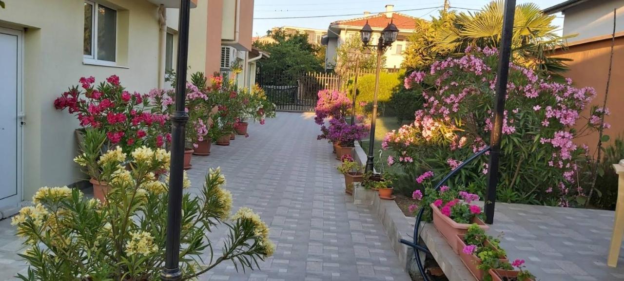 Амида Hotell Varvara  Eksteriør bilde